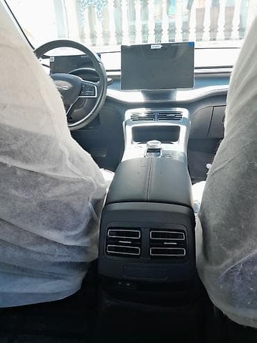 ups satisi: BYD sedan – ağ rəng, müasir dizaynlı ön barmaqlıq və tam LED işıqlar — 5
