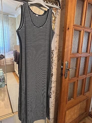 Zolaqlı uzun paltar Kenarlari razrez tezedi 44-46-48 razmer gözel