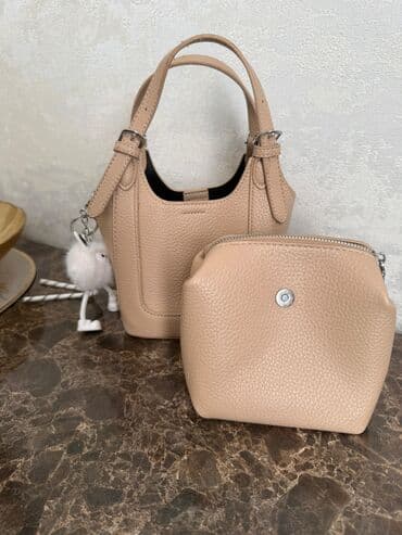 makyaj çantası: Yeni veziyyetdedir — 2