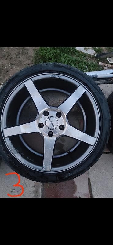 reduktor 1:3: Yeni Disk təkər Vossen R 18, 5 Boltlu — 3