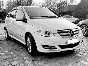 maşınlar satisi: Mercedes-Benz B180, ağ rəng, kompakt MPV/geniş hatchback.Barter — 1