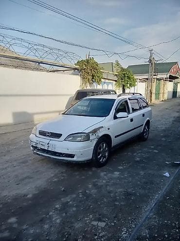 Opel Astra: 1.7 l | 1998 il 2255884 km Universal — 1