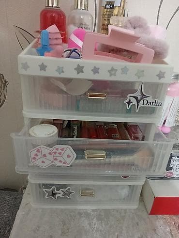 rezin bot: Plastik çoxseqmentli kosmetik və aksesuar təşkilatçısı - 4 ədəd — 1