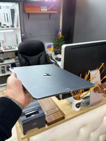 ipad klaviatura: İşlənmiş Apple iPad Pro, 12,9", 256 GB, Ünvandan götürmə, Rayonlara çatdırılma — 7
