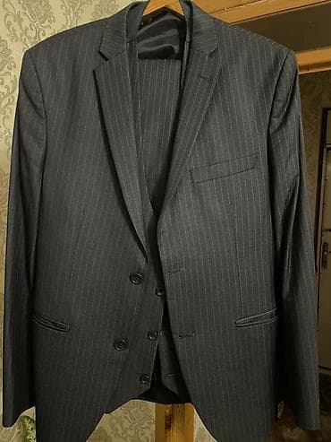 kişi paltarları: Kişi üçün şalvar kastiyum dəsti jiletli. Ölçünü: 50 Çox istifadə — 1