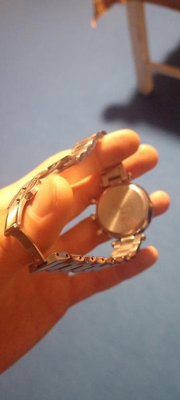 antik qol saatı: Metal qol saatı - Korpus: paslanmayan polad, dairəvi arxa qapaq - — 1