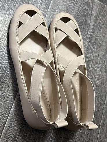 Балетки: Qadın balletkaları – 2 cüt 1) Krem rəngli balletkalar - Marka: MNG — 2