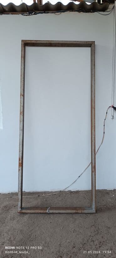 çərçivə satışı: Təcili Satılır 6 ədəddi Eni 95sm hündürlüyü 2,18 smQalın Dəmir — 1
