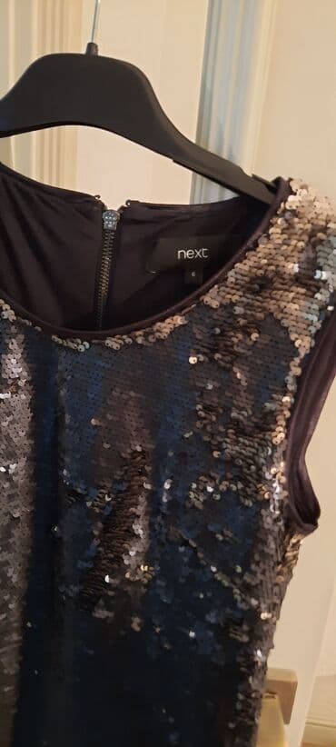 pulsuz geyimler: Hamsı brend mallardı.Baha alınıb.hərəsi 1-2dəfə geyinilib — 2