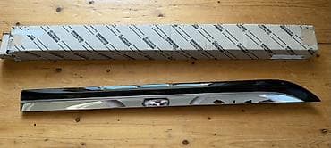 door: Lexsus Ls460 2006-2011 orijinal – yan qapı altı xrom reli/kalpak — 1