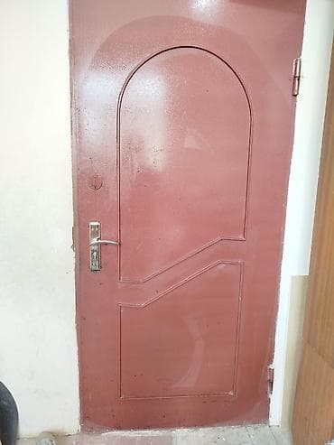 şeyf qapi: Dəmir seyf giriş qapısı ölcü 2.06/97 - Material: qalın metallı gövdə — 1