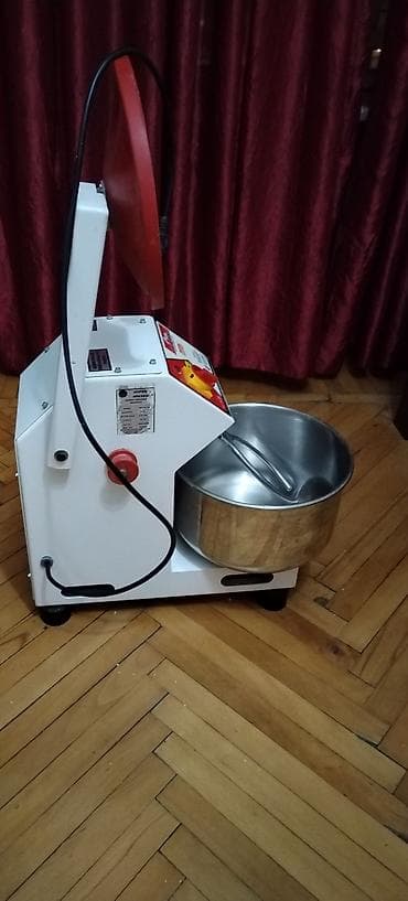İstehsal avadanlığı: 5 kiloluq un üçün enerjiyə qə aətli istifadəli Super Mixer, xəmir — 1