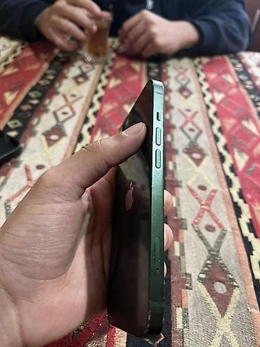 iphone simli qulaqlıq: IPhone 13, 128 GB, Yaşıl, Face ID — 5