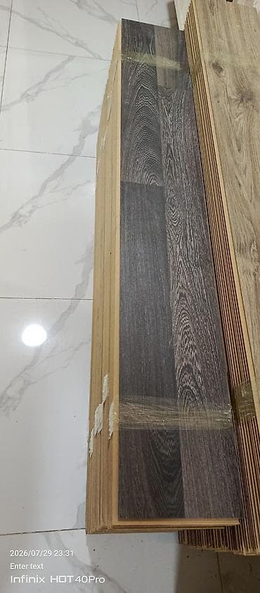 Məhsul: Laminat 16kvadrat bir 14kvdaratda bir super vəziyyətdə - lalafo.az -da Məhsul: Laminat 16kvadrat bir 14kvdaratda bir super vəziyyətdə -