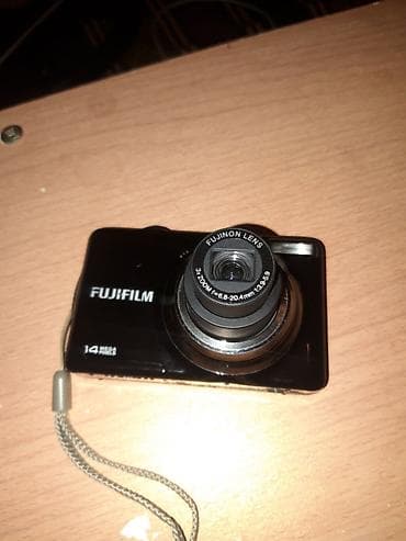Fujifilm kompakt fotoaparat 14megapixell adaptir vs mikro karti yoxdur — 2