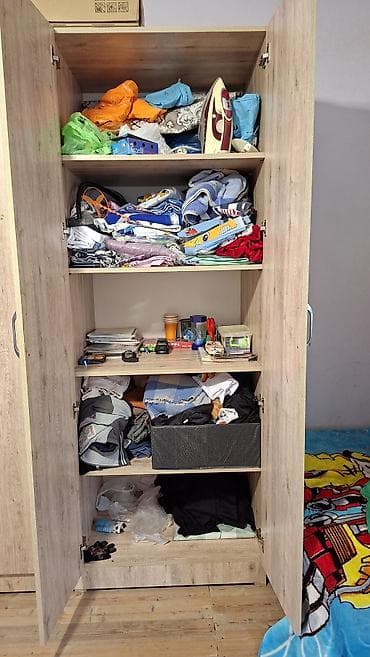 4 qapılı, Digər rəng, Digər material, Açılan, Düz dolab