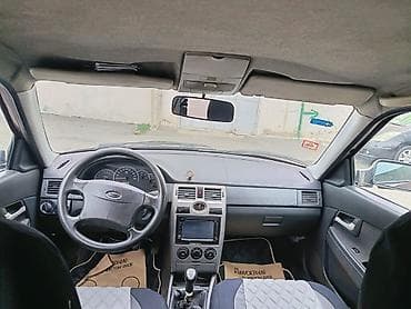 volkswagen golf 4: LADA Priora Universal – praktik və geniş ailə maşını - Kuzov — 7