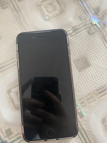 IPhone 8 Plus, Space Gray, Barmaq izi