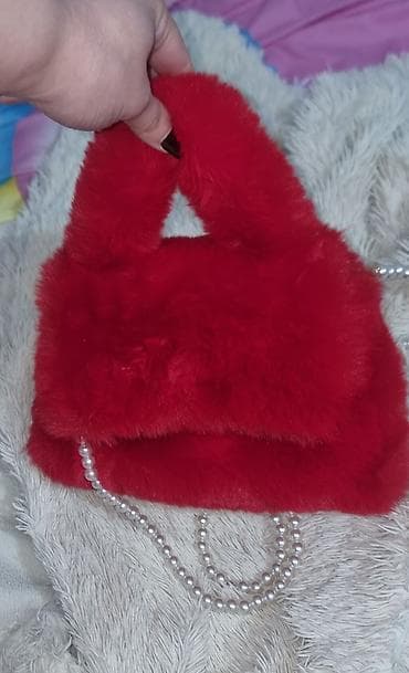 qırmızı canta: Pulqabı, Yeni — 1