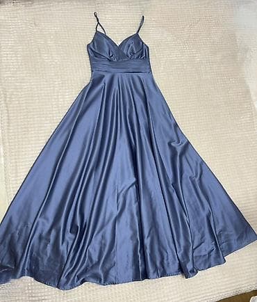 Zərif atlas materialdan uzun ziyafət/qulaq açdı paltarı. - Rəng lalafo.az -da Zərif atlas materialdan uzun ziyafət/qulaq açdı paltarı. - Rəng