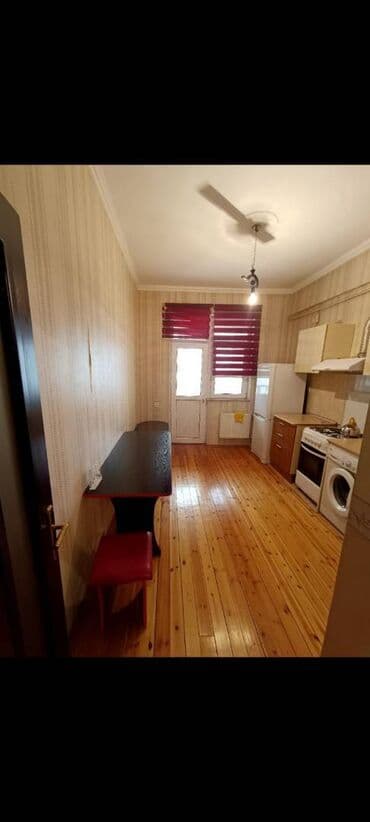 kiraye ev qarayevde: Xətai metrosunun çıxışında 13 mertebeli binanın 3-cü mərtəbəsində — 2