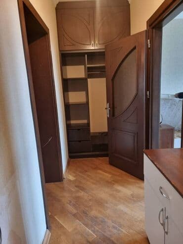 ehmedlide kiraye evler 2 otaqli: Elimlər metrosuna yaxin Nərimanov heykəlinə yaxin 9 mertebeli binanın — 2