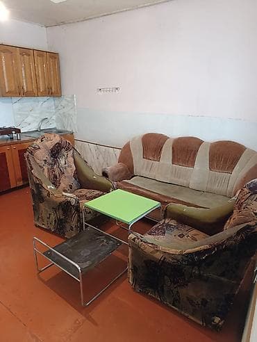buzovnada kiraye evler ayliq: Kirayə ev mastagada. Hamam tualet həyətdədi.Evin yanına Koroğludan 197 — 6