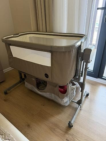 usaq manej: Oğlan və qız üçün, Dördbucaq, Beşik, Dəstsiz, Matras ilə, Yellənmə mexanizm ilə — 1