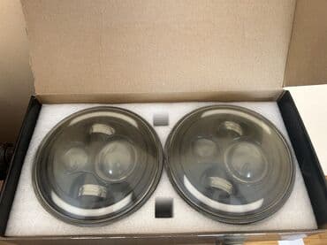 Lada Vaz Niva qabaq vvrangler faralar satılır.Qutusu