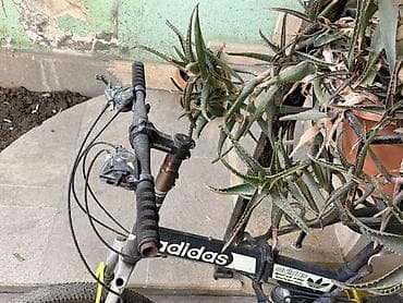 vlasibet: Adidas markalı katlanabilir dağ velosipedi - Rəng: qara/sarı, çərçivə — 3