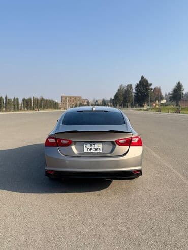 4 goz qaz: Chevrolet Malibu: 1.5 l | 2016 il Sedan — 3