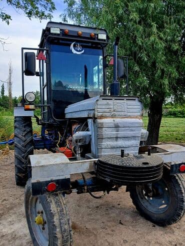 satisda olan traktorlar: Razılaşma yolu ilə — 6