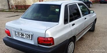 Kia Pride: 1.4 l | 1996 il Sedan