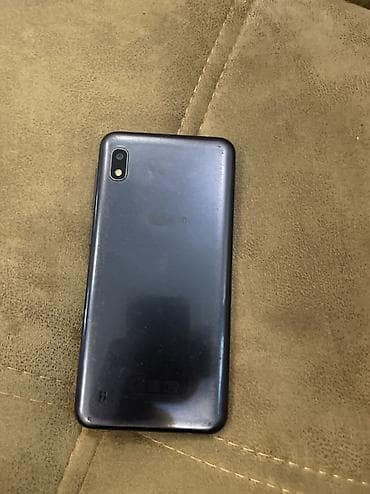 32: Samsung Galaxy A10, 32 GB, rəng - Göy — 2