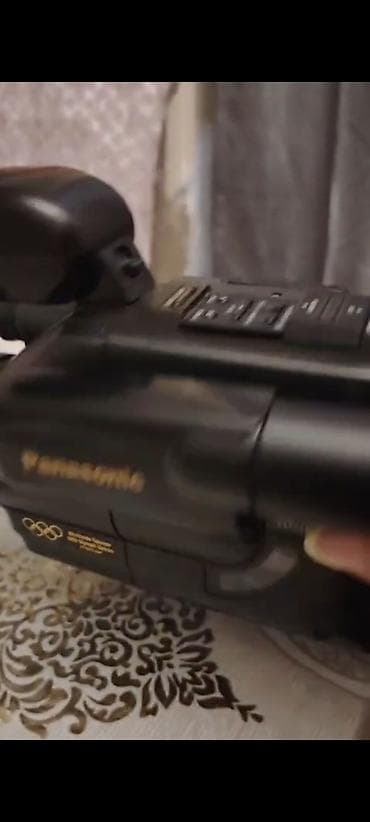 ses yazan kamera: Panasonic G200 VHS-C video kamera - Kaset tipi: VHS-C - Model: G200 — 2