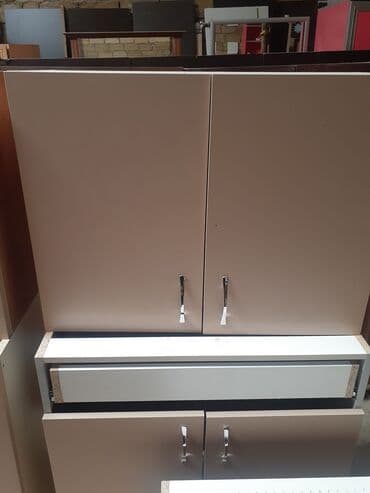 son model kuxna mebelleri: Yeni mətbəxt mebeli uzunu 3.30 və 2.25sm dir — 3