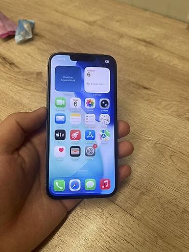 8800 telefon: IPhone 13 Pro, 128 GB — 2