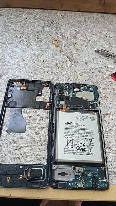 gta 6 cd: Samsung a51satilir barter mümkündür herbir seyi isleyir sadece ekrani — 1