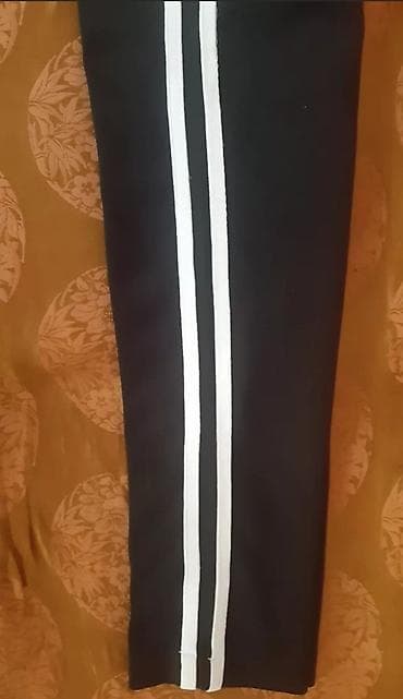 baqi salvar: Yenidir.Dartılan materialı var.Yaxın metro stansiyalarına çatdırılma — 2