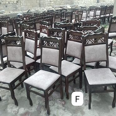 ‼️ Təcili Satılır ‼️ Stul 1 ededi20manata tam idial stullardĺr hec bir