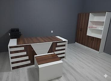 Ofis dolabları: Yeni, Müdir üçün, Künc masa — 1