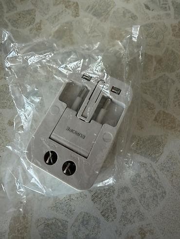 Elektronika: Universal səyahət adapteri Məhsul təsviri: - Dünyanın müxtəlif priz — 1