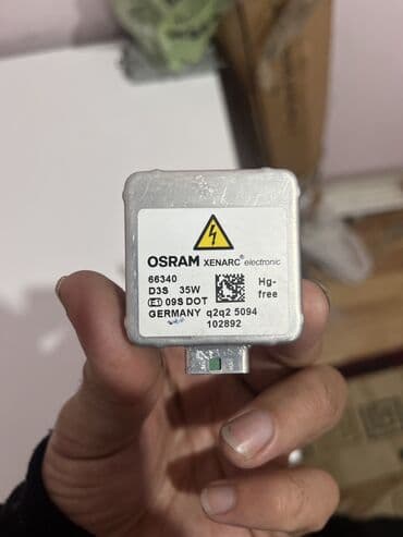 Osram D3S orijinal lampa yenidir 66340 kodu, bunnan elave 2 eded D2R