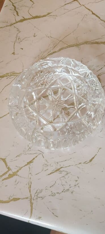 Pərdə və jalüzlər: Kəsimli kristal külqabı - Material: qalın, şəffaf kəsimli kristal — 3