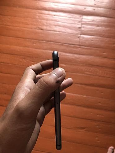 i̇pad mini 7: IPhone 8 Plus, Qırmızı, Barmaq izi — 4
