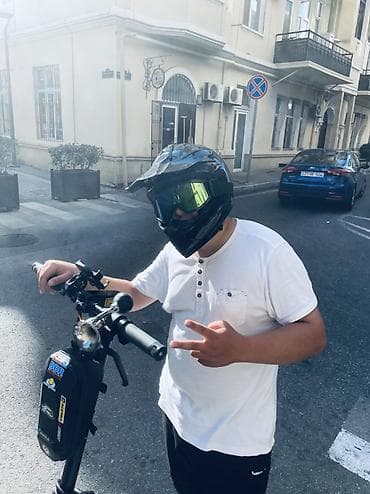 Elektrik nəqliyyatı: Yeni Elektrik samokat > 12", 501 - 750 Vt, 26 - 35 km/s, Ünvandan götürmə — 2