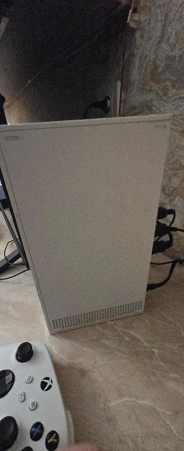 xbox one series s: Xbox Series S oyun konsolu + orijinal simsiz nəzarətçi - Kompakt ağ — 4
