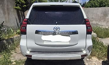 İcarə ən azı 2 günə verilir. Toyota Land Cruiser Prado, ağ rəng, tam — 5