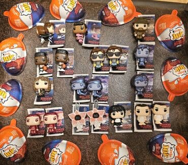 figurlar: Stranger Things x Kinder Joy kolleksiya fiqurları seti Kağız və — 1