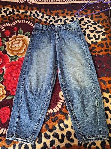Cinslər: Klassik mavi denim şalvar -Ölçü: 29 - Material: 100% denim (qalın — 1